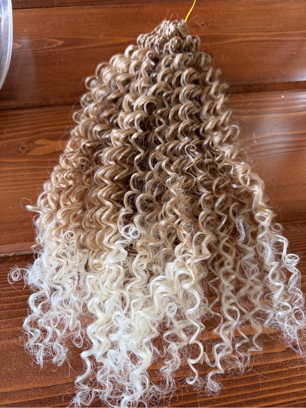 Blonde Ombre Curly Crochet Hair Extensions - Natural Blonde to Platinum